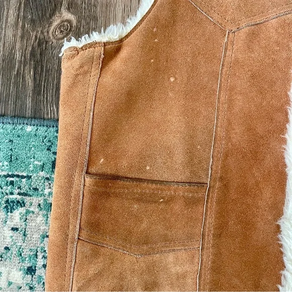 Vintage Caramel Brown Suede Leather Vest Cream Sherpa Lining Large Western - Picture 9 of 11